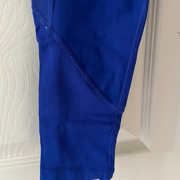 Brand new blue lulu lemon leggings size